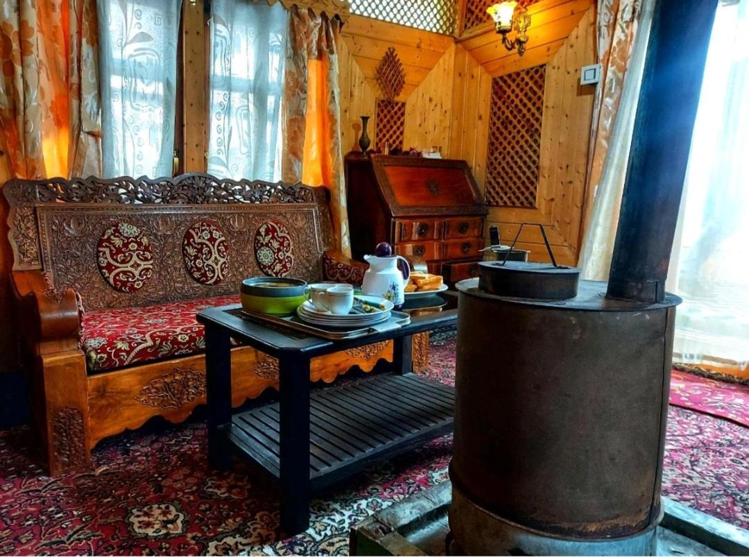 Lala Rulh Heritage Group Of Houseboats Srīnagar Екстериор снимка
