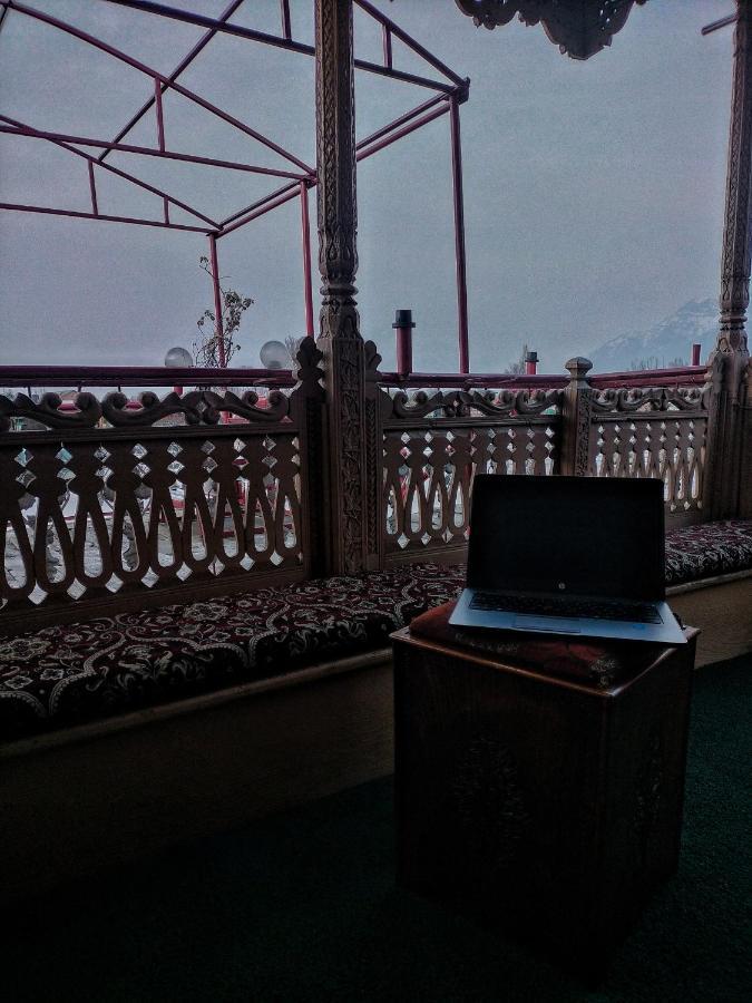 Lala Rulh Heritage Group Of Houseboats Srīnagar Екстериор снимка