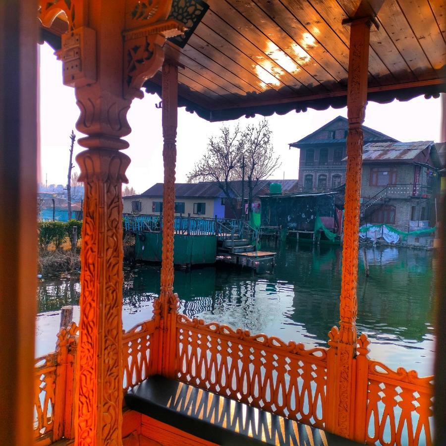 Lala Rulh Heritage Group Of Houseboats Srīnagar Екстериор снимка