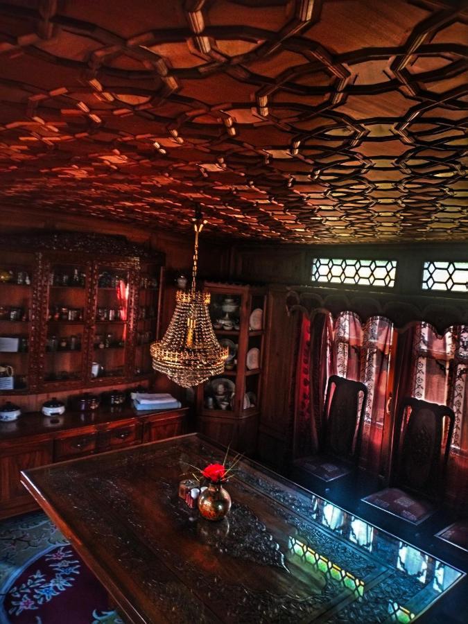 Lala Rulh Heritage Group Of Houseboats Srīnagar Екстериор снимка